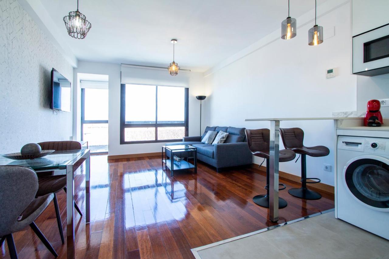 Apartamentos Castilla Luz Business Madrid Exteriér fotografie