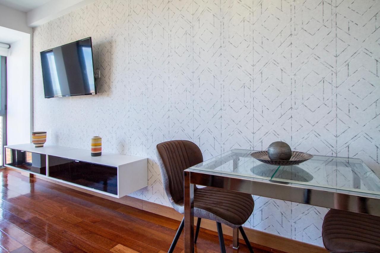 Apartamentos Castilla Luz Business Madrid Exteriér fotografie