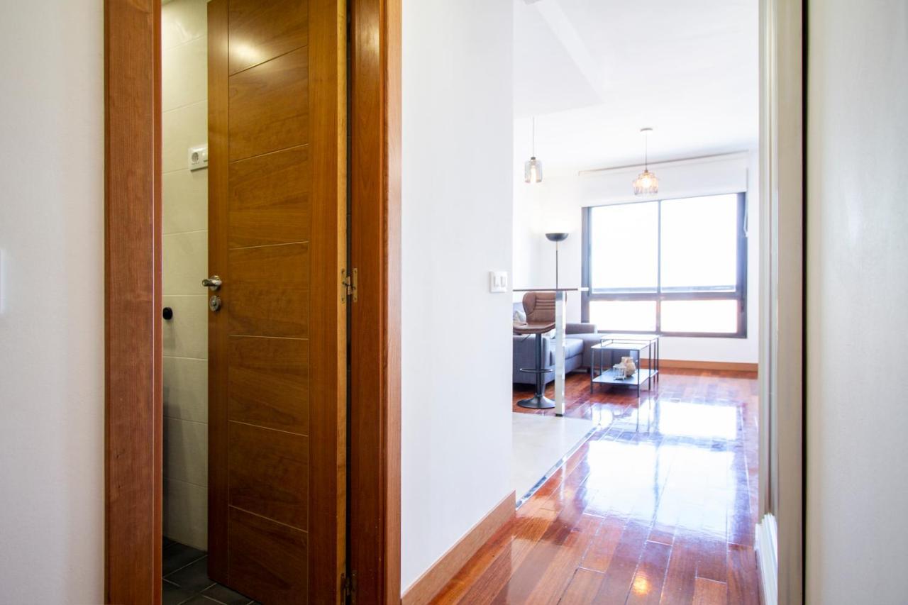 Apartamentos Castilla Luz Business Madrid Exteriér fotografie