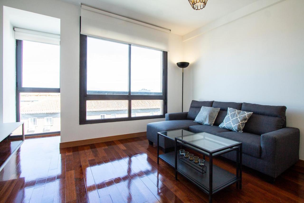 Apartamentos Castilla Luz Business Madrid Exteriér fotografie