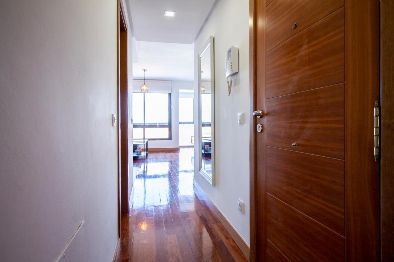Apartamentos Castilla Luz Business Madrid Exteriér fotografie