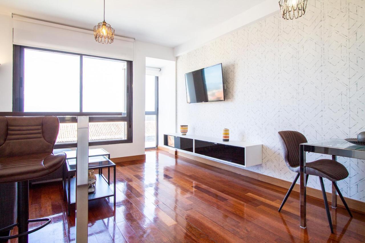 Apartamentos Castilla Luz Business Madrid Exteriér fotografie