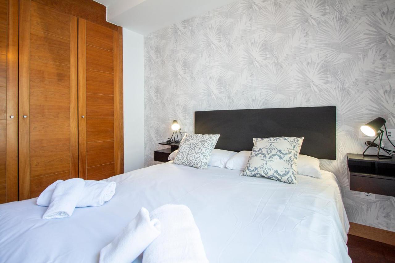 Apartamentos Castilla Luz Business Madrid Exteriér fotografie